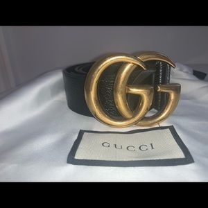 Gucci Marmont Black/Gold Belt
